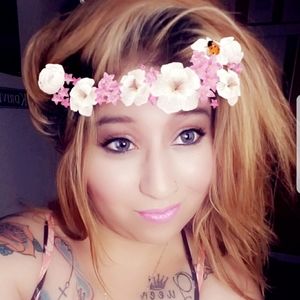 Meet your Posher, Emmzy